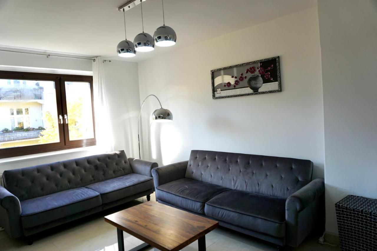 Alster Hamburg - Saniertes Und Mobliertes Apartment Mit Bad Und Kuche Eksteriør billede