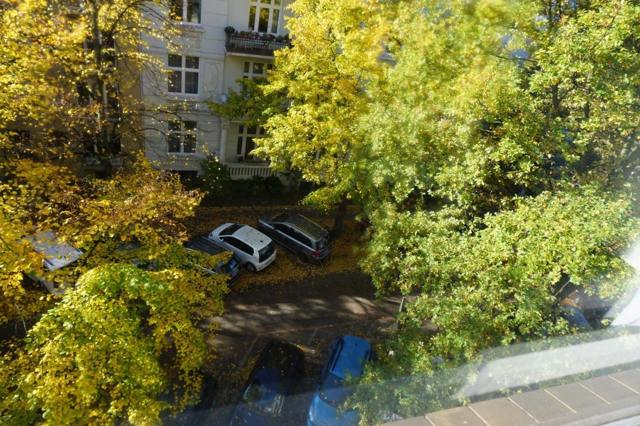 Alster Hamburg - Saniertes Und Mobliertes Apartment Mit Bad Und Kuche Eksteriør billede